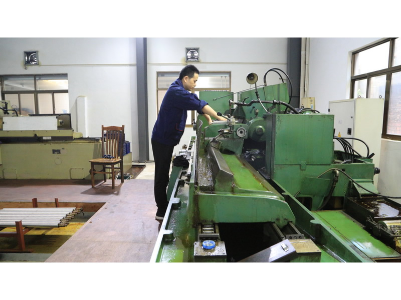 進(jìn)口絲杠磨床